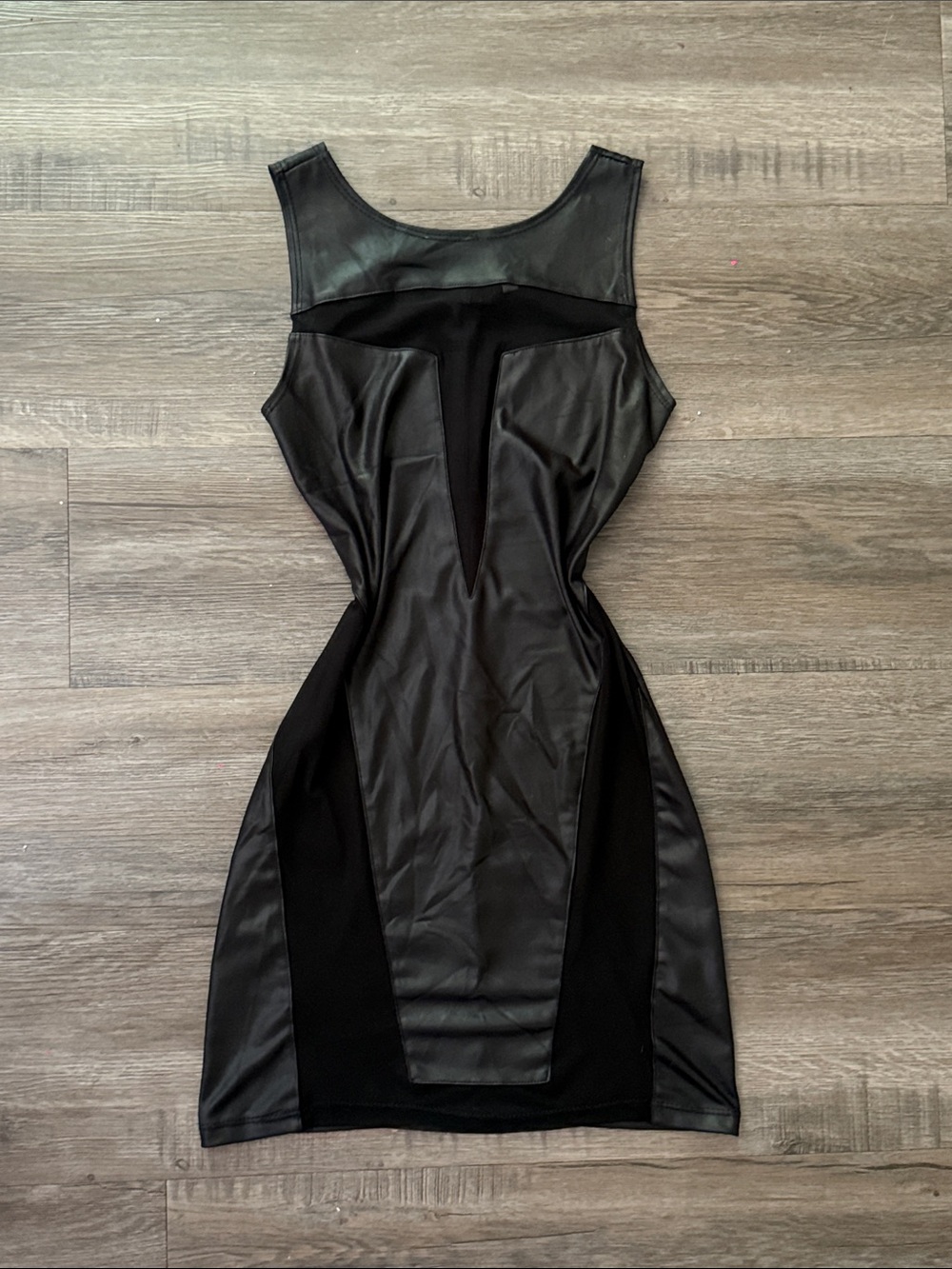 Black bodycon club dress